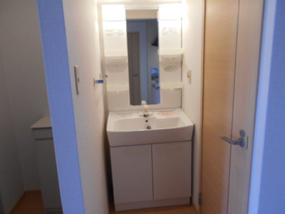 【洗面所】 | ヴェルドール大樹Ⅰ | ゆったりとスペースのある洗面所