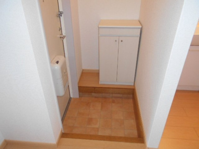 【玄関】 | ヴェルドール大樹Ⅰ | シンプルで使いやすい玄関です