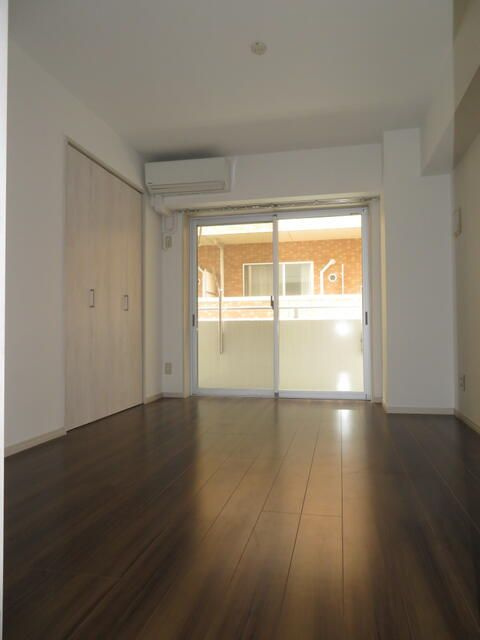 リジェールの居間・リビング