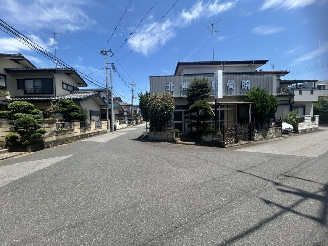熊谷市肥塚の外観|解体更地渡し
南西角地につき日当たり良好