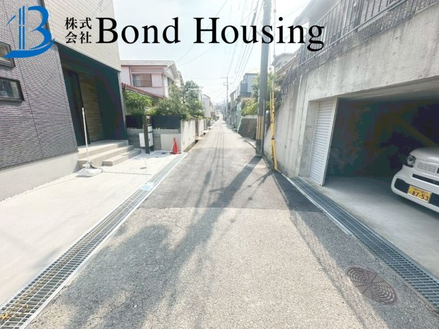 LDK１９帖超え　ワンランク上の設備　美山台１丁目　新築戸建の周辺