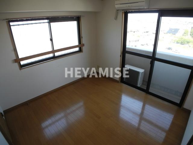 ＴＡＳ２００２の内装