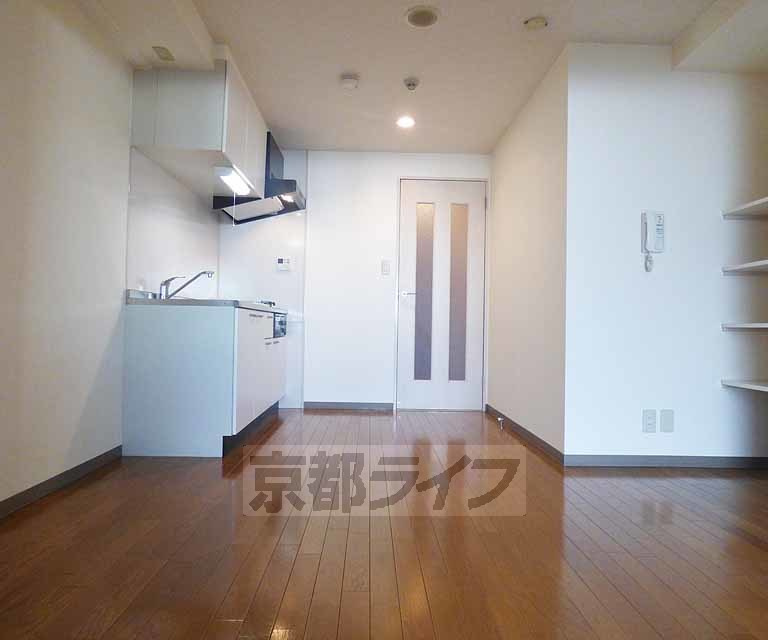 グラシオン西陣の居間・リビング