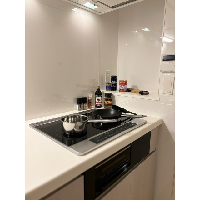 ASTILE日本橋浜町のキッチン|コンパクトなキッチンで掃除もラクラク