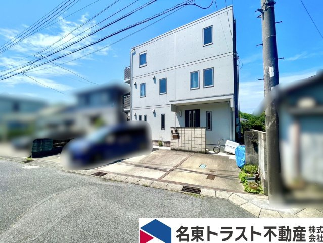 日進市藤島町長塚戸建の外観|日進市藤島町長塚戸建　平面駐車場4台分