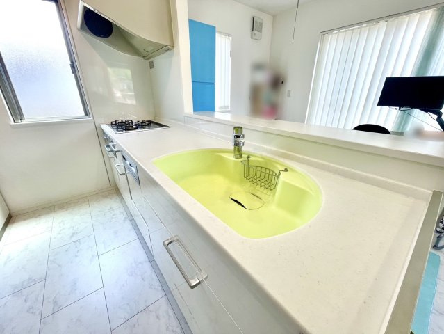 日進市藤島町長塚戸建のキッチン|LDK約14.5帖