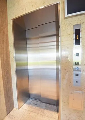 【ロビー】 | コンシェリア東京　IRIYA　STATION　FRONT