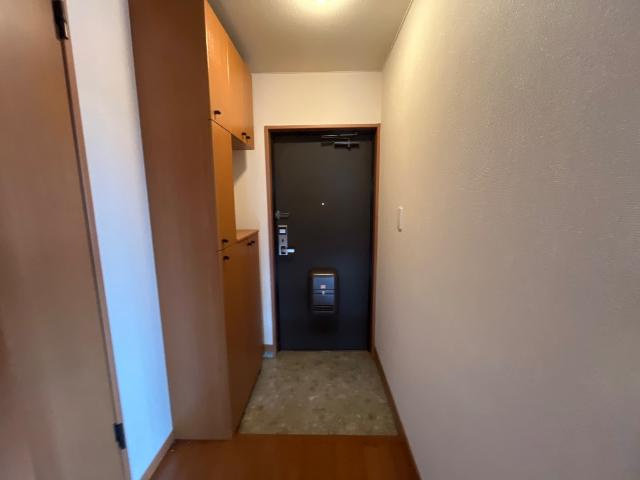 プライムガーデンⅢの玄関|玄関