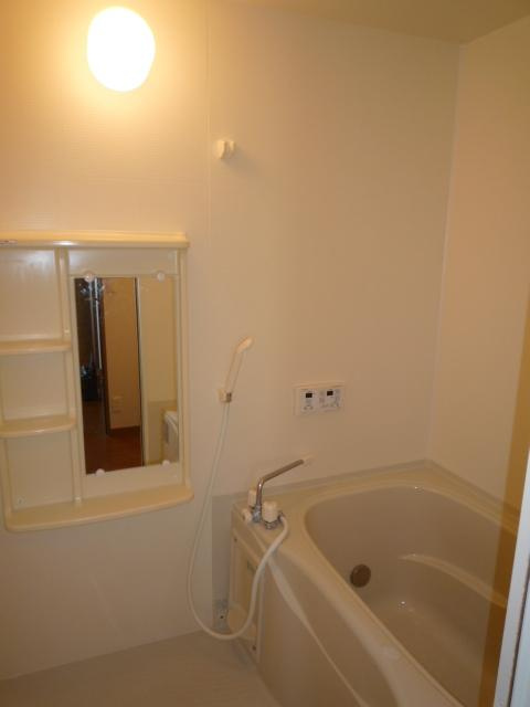 サンハイム浜町Ⅱの浴室|風呂