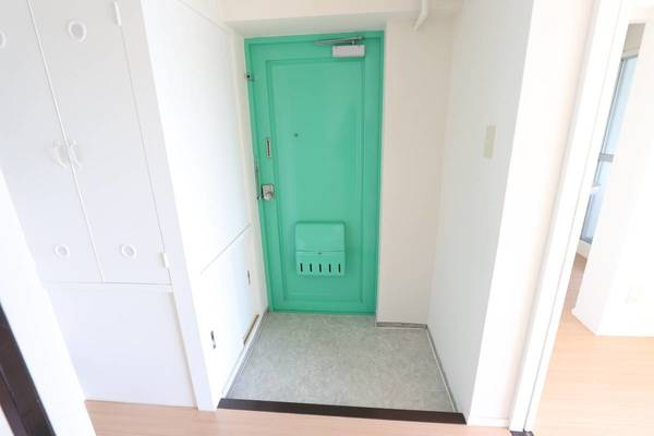 ビレッジハウス直方4号棟の玄関|ビレッジハウスの同一物件・同一タイプの間取りの写真です