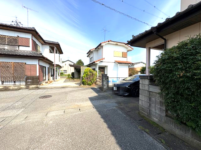 平成25年リフォーム×庭付き家庭菜園にも！栃木市大平町新　中古戸建の前面道路含む現地写真|前面道路含む現地写真です