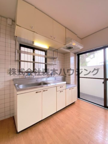 【キッチン】 | 　ミロクハイツ寝屋川 | キッチンでお料理をお楽しみください