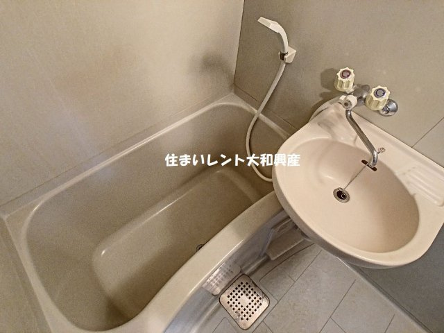 スナイプドミの浴室