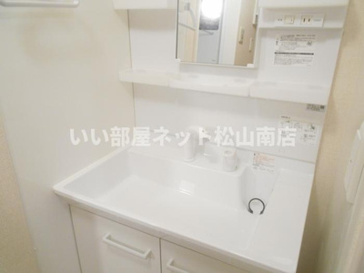 【洗面所】 | フルール中村