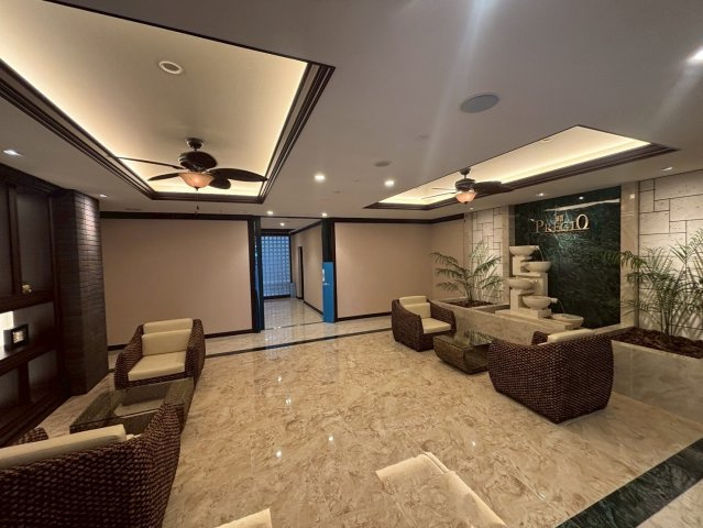 大阪市中央区鎗屋町１丁目の賃貸マンションのロビー