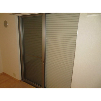 【その他】 | ちきゅうハウス | シャッター