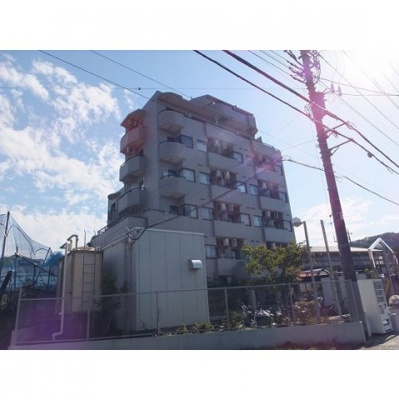 【外観】 | ＭＡＣ平山城址公園コート | 外観