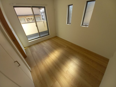 【洋室】 | ファミリエ如是D棟