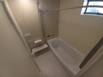 【浴室】 | ファミリエ如是D棟