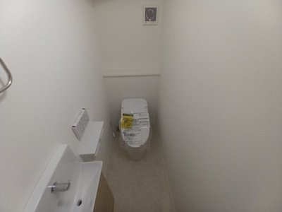 【トイレ】 | ファミリエ如是D棟