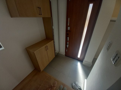 【玄関】 | ファミリエ如是D棟