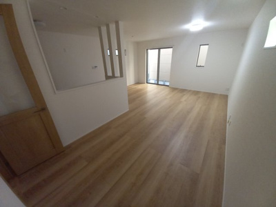 【居間・リビング】 | ファミリエ如是D棟