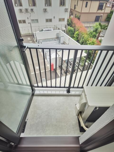 ｎ　ｆｌａｔのバルコニー