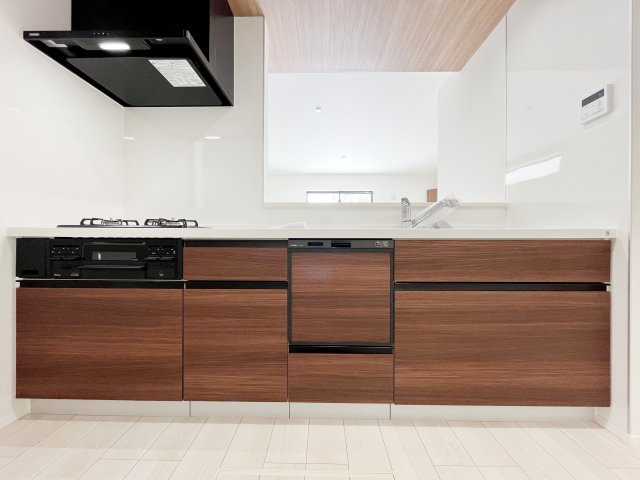 『八王子市新築戸建て』八王子市平岡町1-2【仲介手数料無料】　３期のキッチン|～仲介手数料無料☆八王子ひなた不動産～　八王子市平岡町　新築戸建て