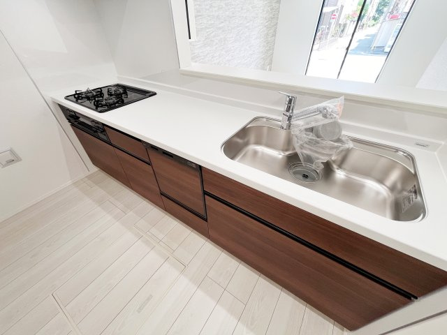 『八王子市新築戸建て』八王子市平岡町1-2【仲介手数料無料】　３期のキッチン|～仲介手数料無料☆八王子ひなた不動産～　八王子市平岡町　新築戸建て