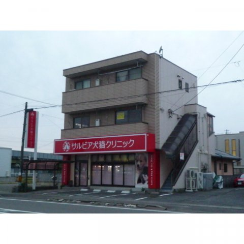 小栗ビルの外観