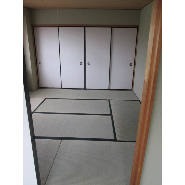 小栗ビルの内装|和室（西側）