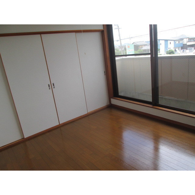 小栗ビルの居間・リビング|洋室