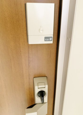 【玄関】 | ■１８０万円値下げしました■茨木市沢良宜浜2丁目■駅徒歩圏の南向き物件