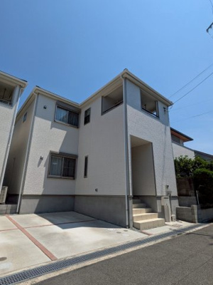 【外観】 | ■１８０万円値下げしました■茨木市沢良宜浜2丁目■駅徒歩圏の南向き物件