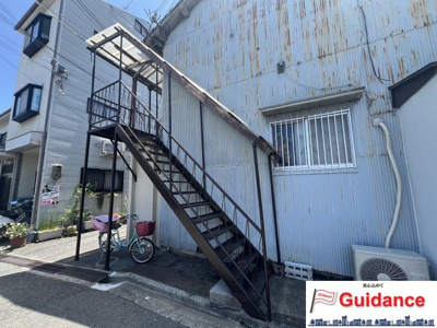 【エントランス】 | 西岩田文化