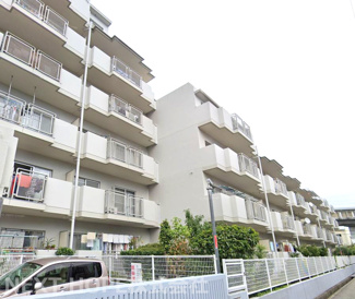 【外観】 | 【サンロイヤル南園田】地上７階建　総戸数65戸　ご紹介のお部屋は2階部分です♪※只今室内リフォーム中です！完成予定は令和７年8月下旬ごろです。