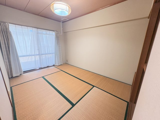 ライオンズマンション西明石第二の和室