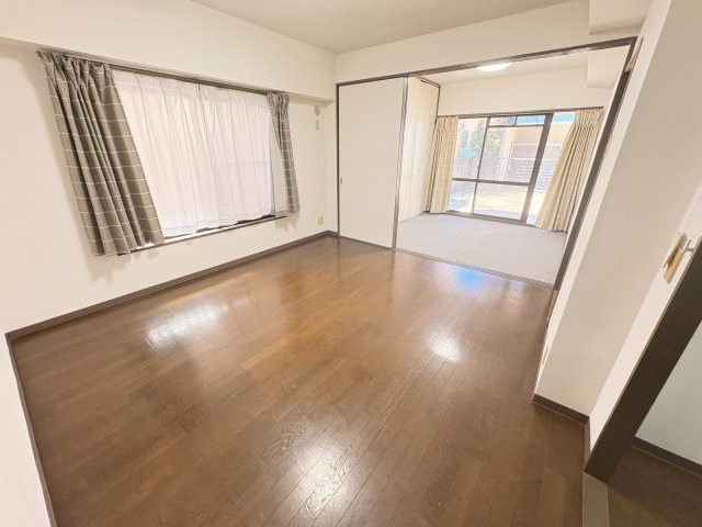 ライオンズマンション西明石第二の居間・リビング