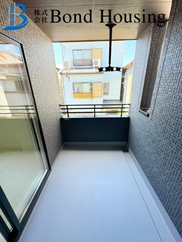 西明石駅まで徒歩14分　北王子町　新築戸建のバルコニー