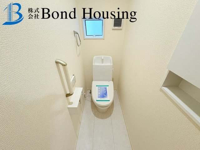 西明石駅まで徒歩14分　北王子町　新築戸建のトイレ