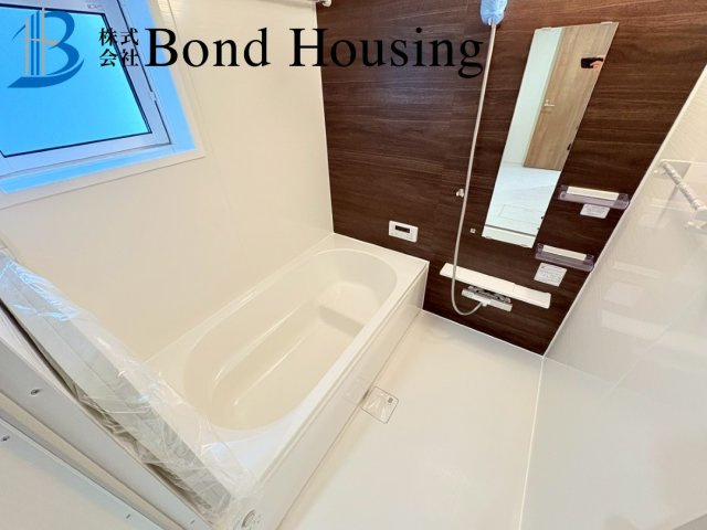 西明石駅まで徒歩14分　北王子町　新築戸建の浴室