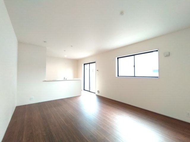 笠間市笠間　第10の居間・リビング|同施工リビングです。いつもの団らんから家族会議までリビングはコミュニケーションの場♪