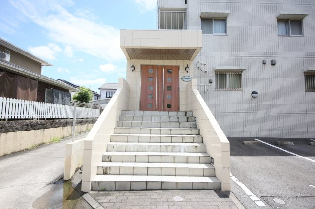 Hanaleiのエントランス