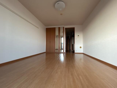 【寝室】 | エスティール | 洋室