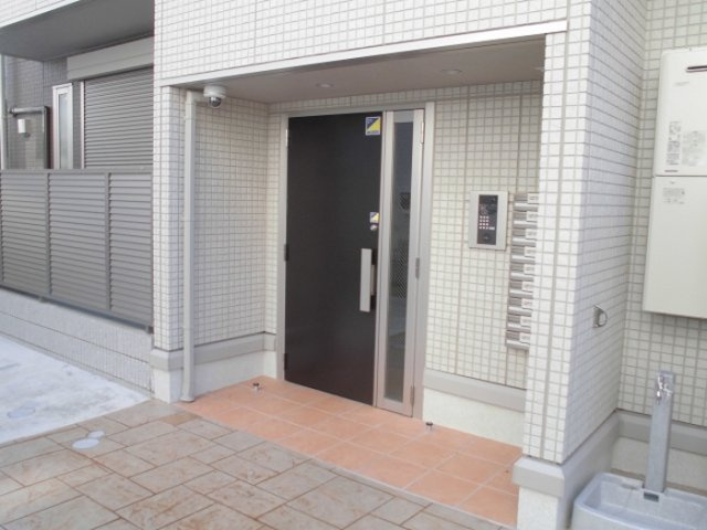 RafeeLのエントランス