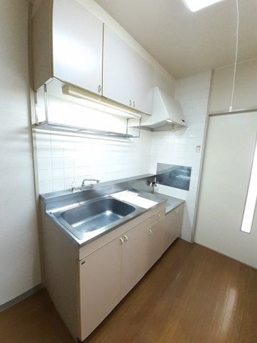 エスポワール貴船のキッチン