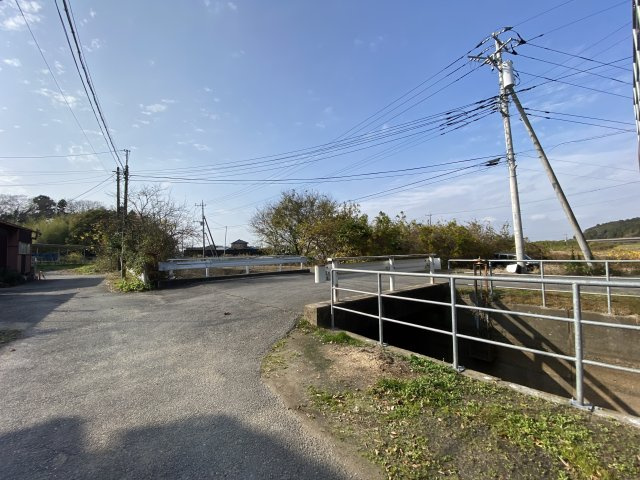 ブルークレールの周辺