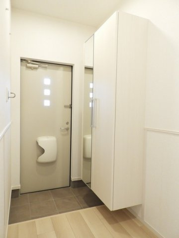 カーサ　ルーナの玄関