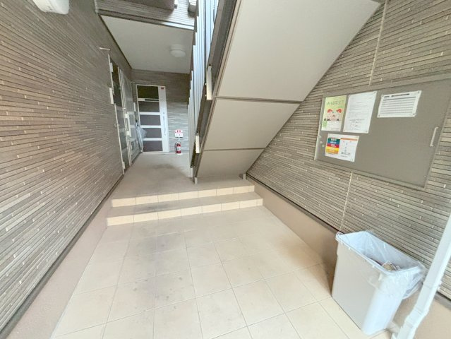 クレスト神崎川のロビー