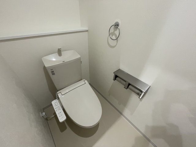 八田町１－１３－６ＧＩＭＵＣＯのトイレ